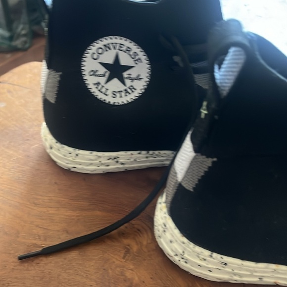 Converse shoes -New - Picture 2 of 8